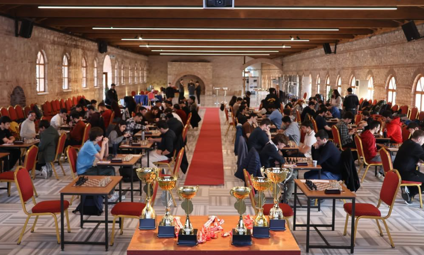 Satranç Turnuvası YTÜ