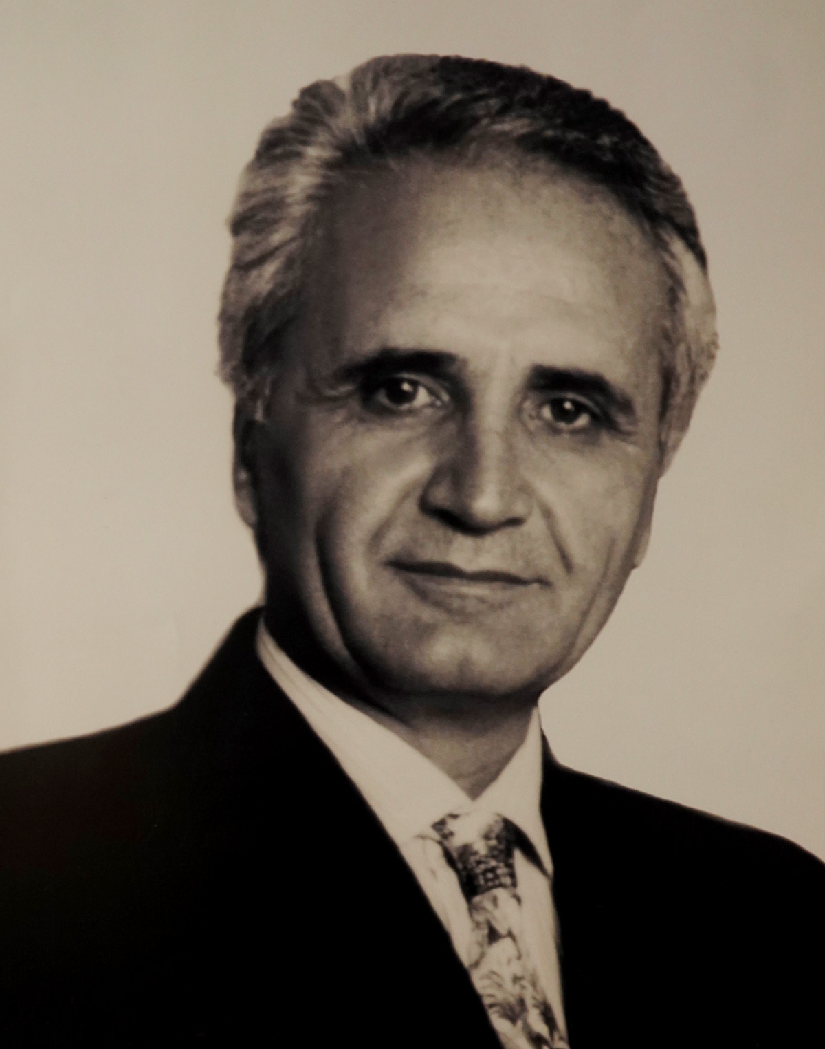 Prof. Dr. Ayhan Alkış