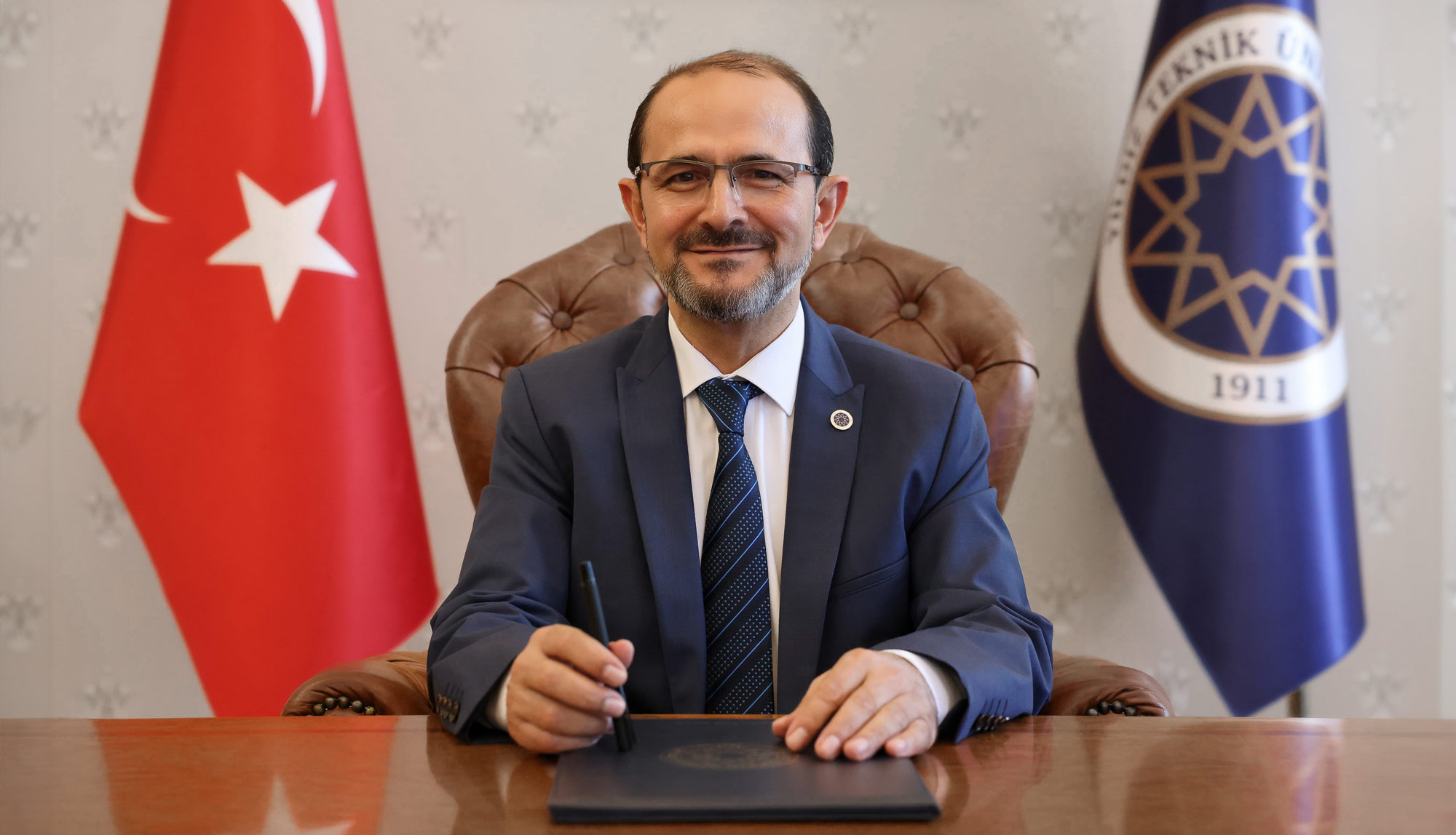 Prof. Dr. Eyüp Debik